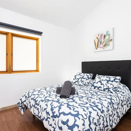 Ferienhaus Summer Dream House - Garden And Sea View Townhouse La Jaca