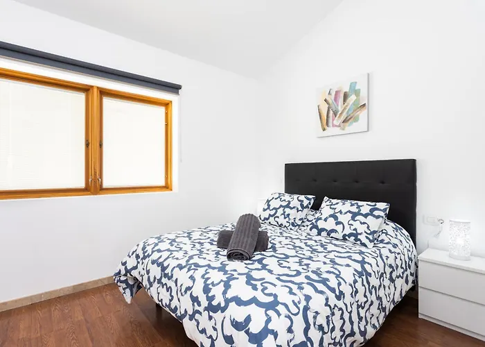 Ferienhaus Casa Malo Garden And Sea View Townhouse La Jaca