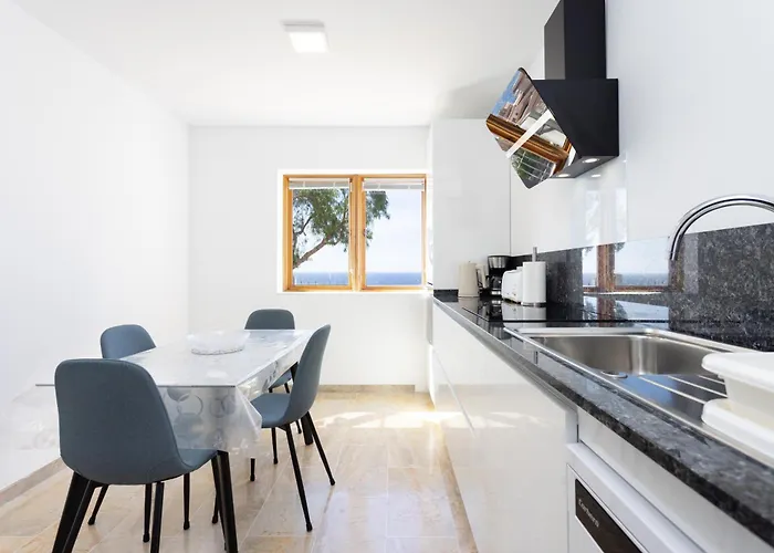 Casa Malo Garden And Sea View Townhouse * La Jaca